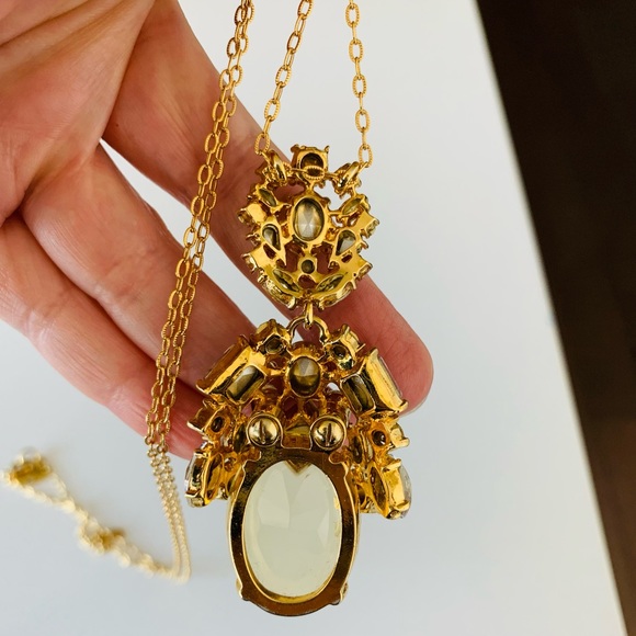 Ann Taylor Crystal Drop Pendant Necklace | PRICE IS FIRM | - Picture 3 of 5